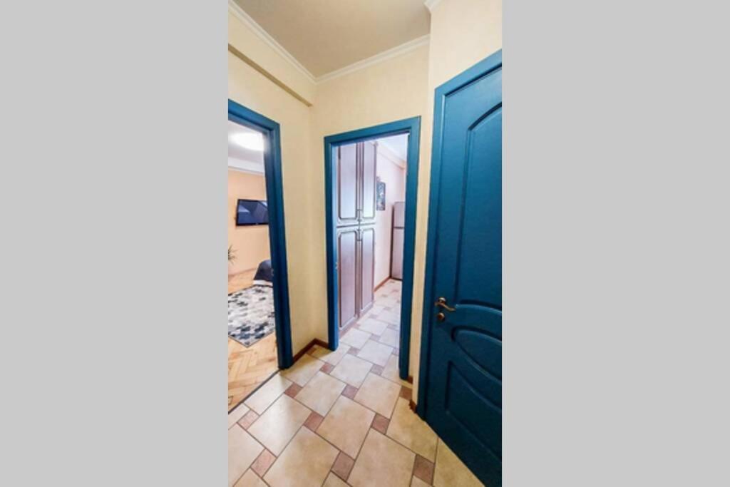 Appartamento Cozy Flat Kiev Esterno foto