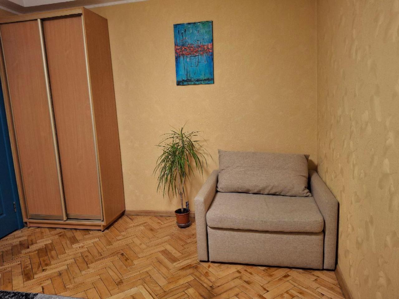 Appartamento Cozy Flat Kiev Esterno foto